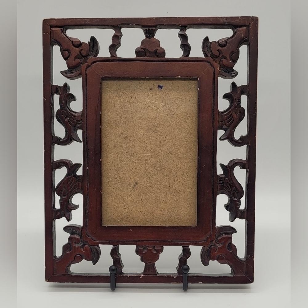 Vintage Wooden Ornate Picture Frame​​​